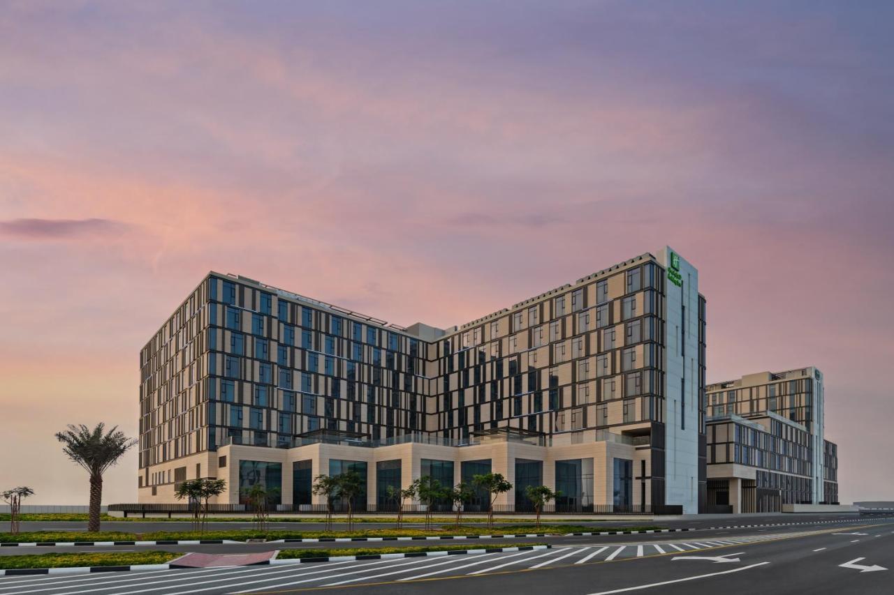 Holiday Inn Dubai Al-Maktoum Airport By Ihg Exterior photo